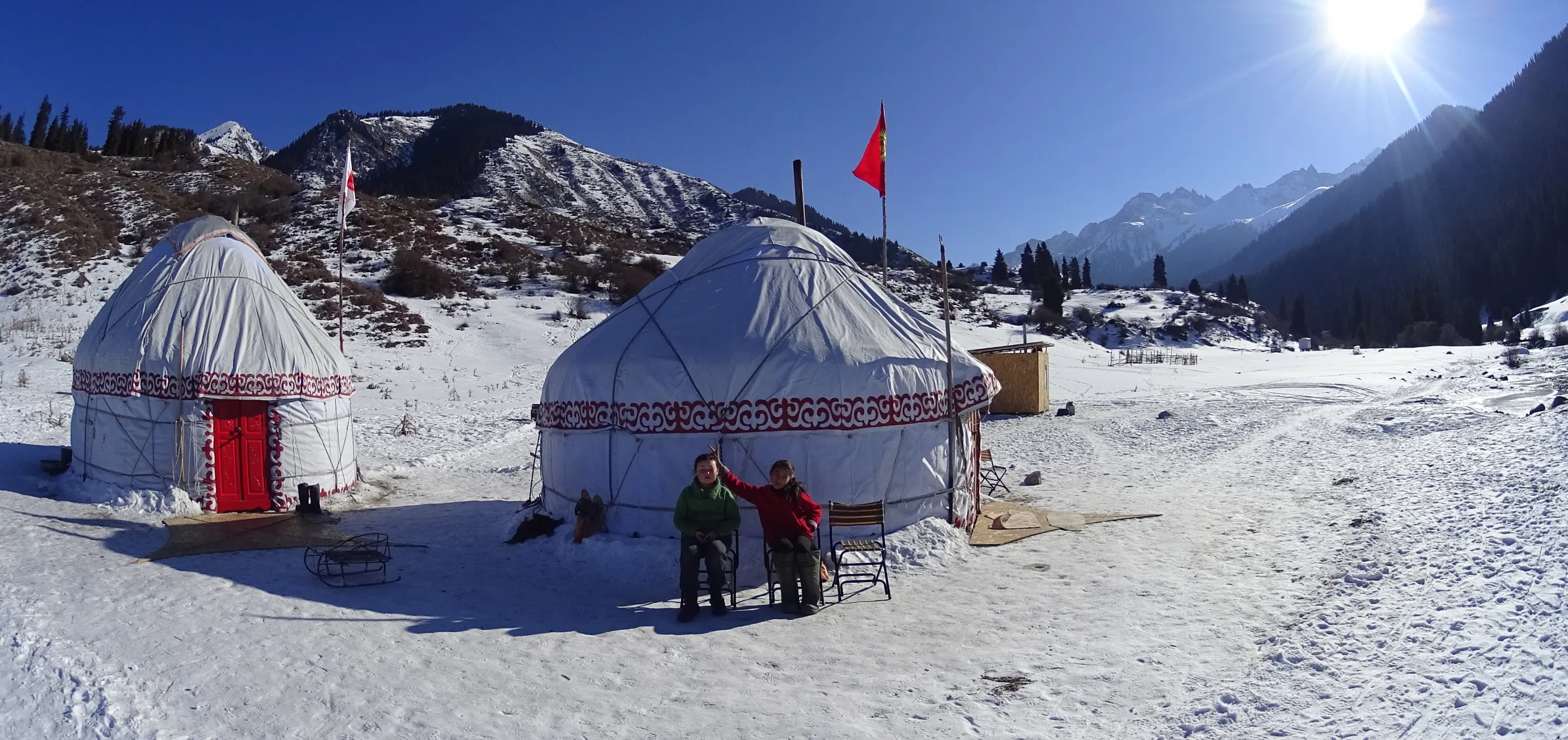 Зимний юрточный лагерь Ак Таш